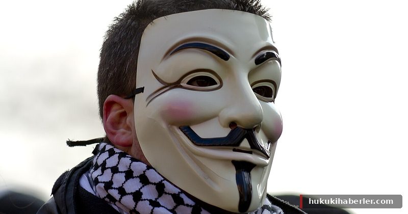Anonymous, İcra Makamlarına Saldırdı