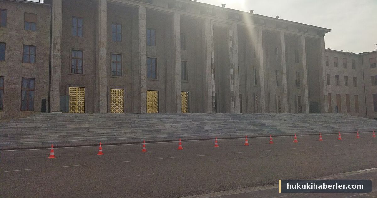 Emir Sarıgül'ün Milletvekili Babasının Ankara'daki Evinde Olduğu Bildirildi: Yasama Dokunulmazlığı Konutu da Korur mu?